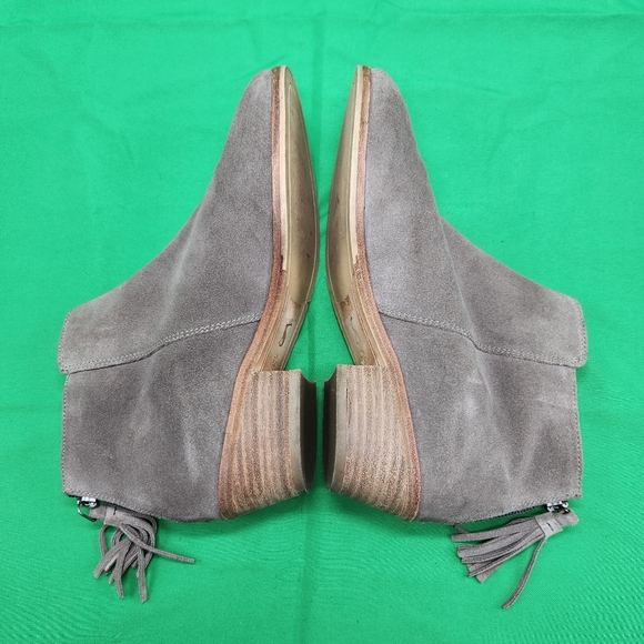 Joules Womens Size 6 Gray Grey Back Zip Tassel Ankle Suede Leather Boots Booties - Picture 9 of 13